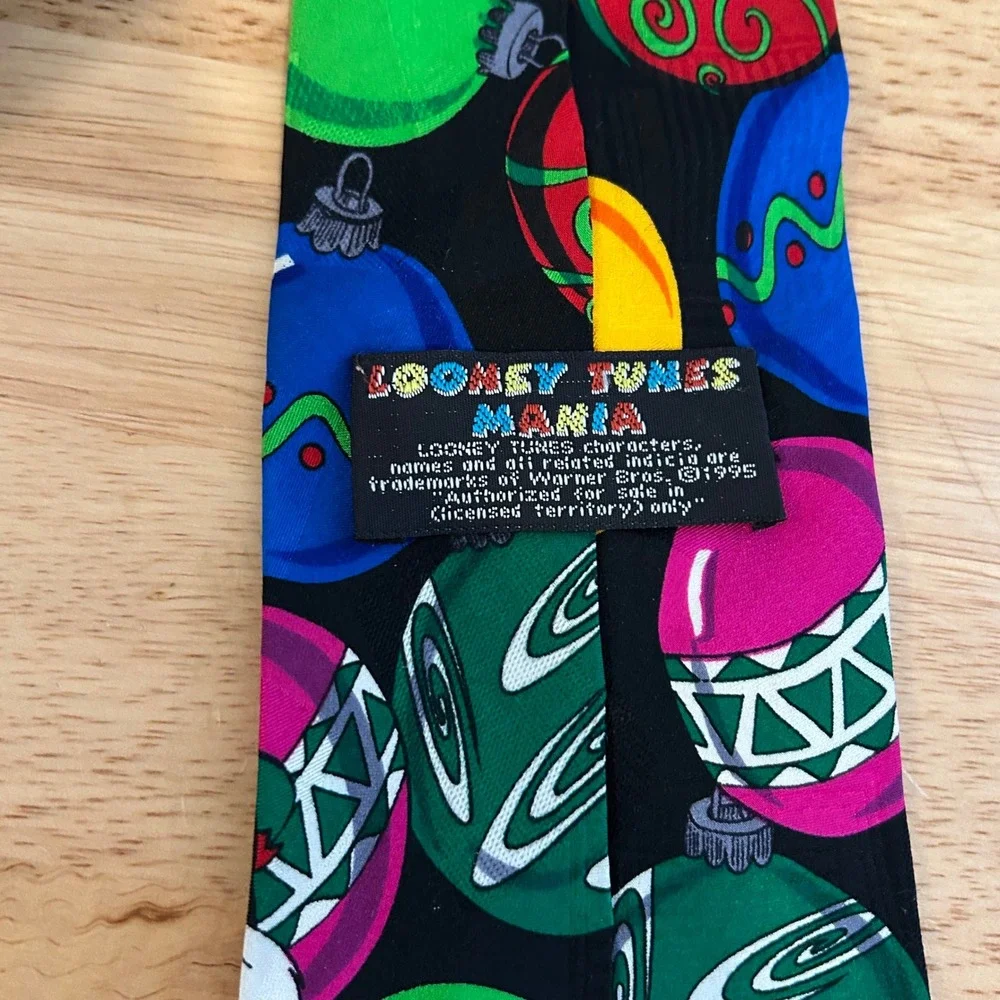 Looney Tunes Christmas‎ Ornament neck tie vintage 1995 ornaments 100% silk